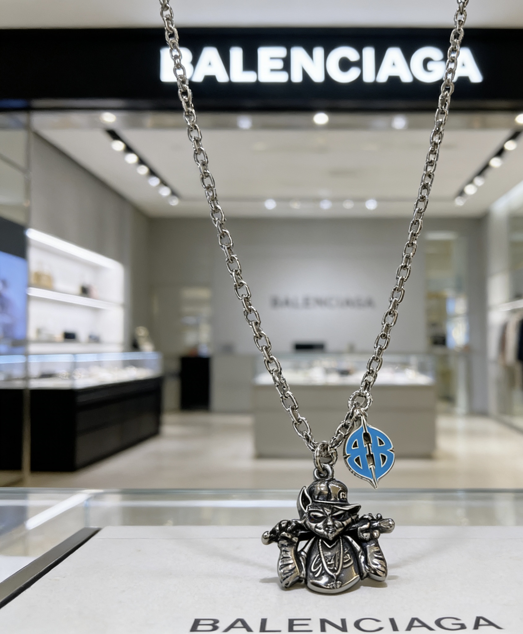 Balenciaga necklace-34