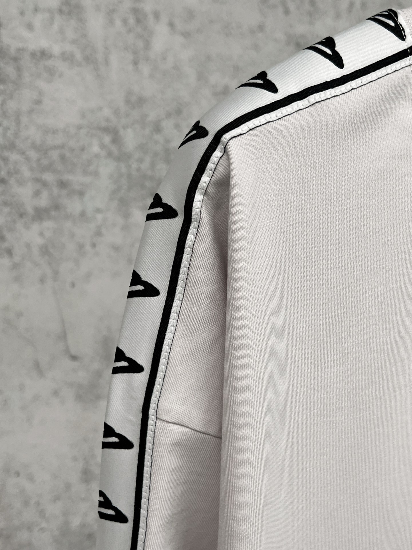 Balenciaga clothing-285