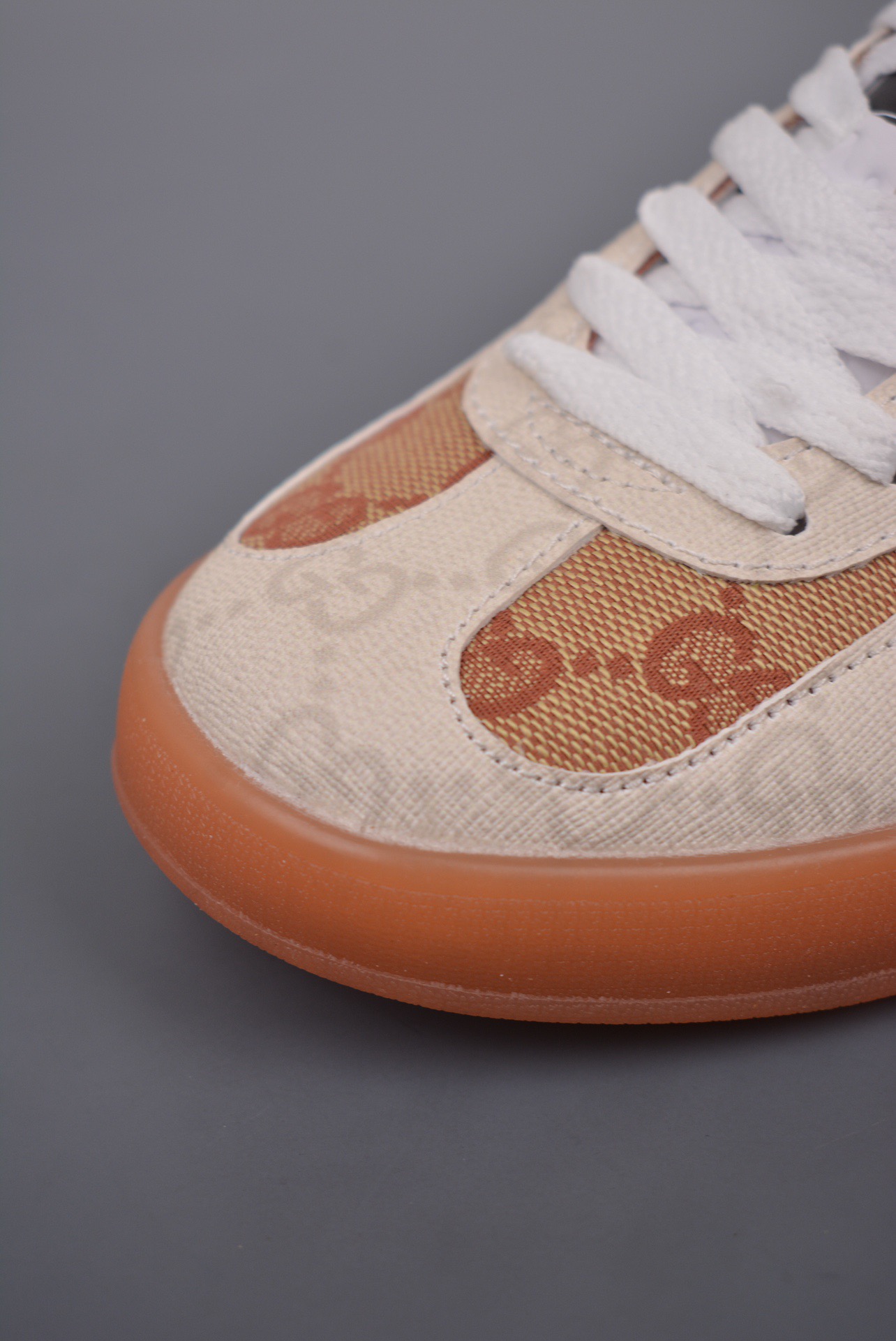 Gucci Sneakers-106