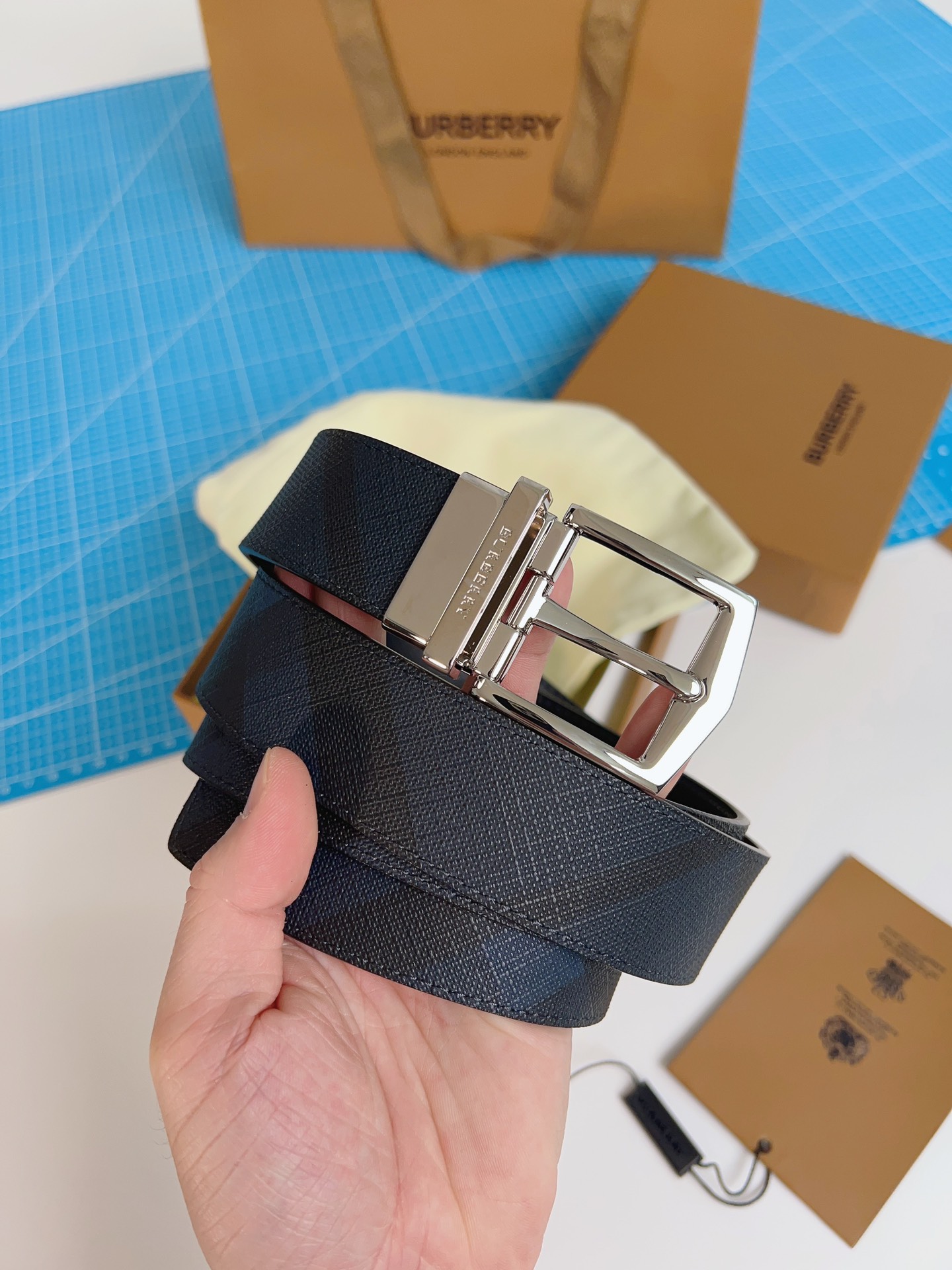 Burberry belt-128