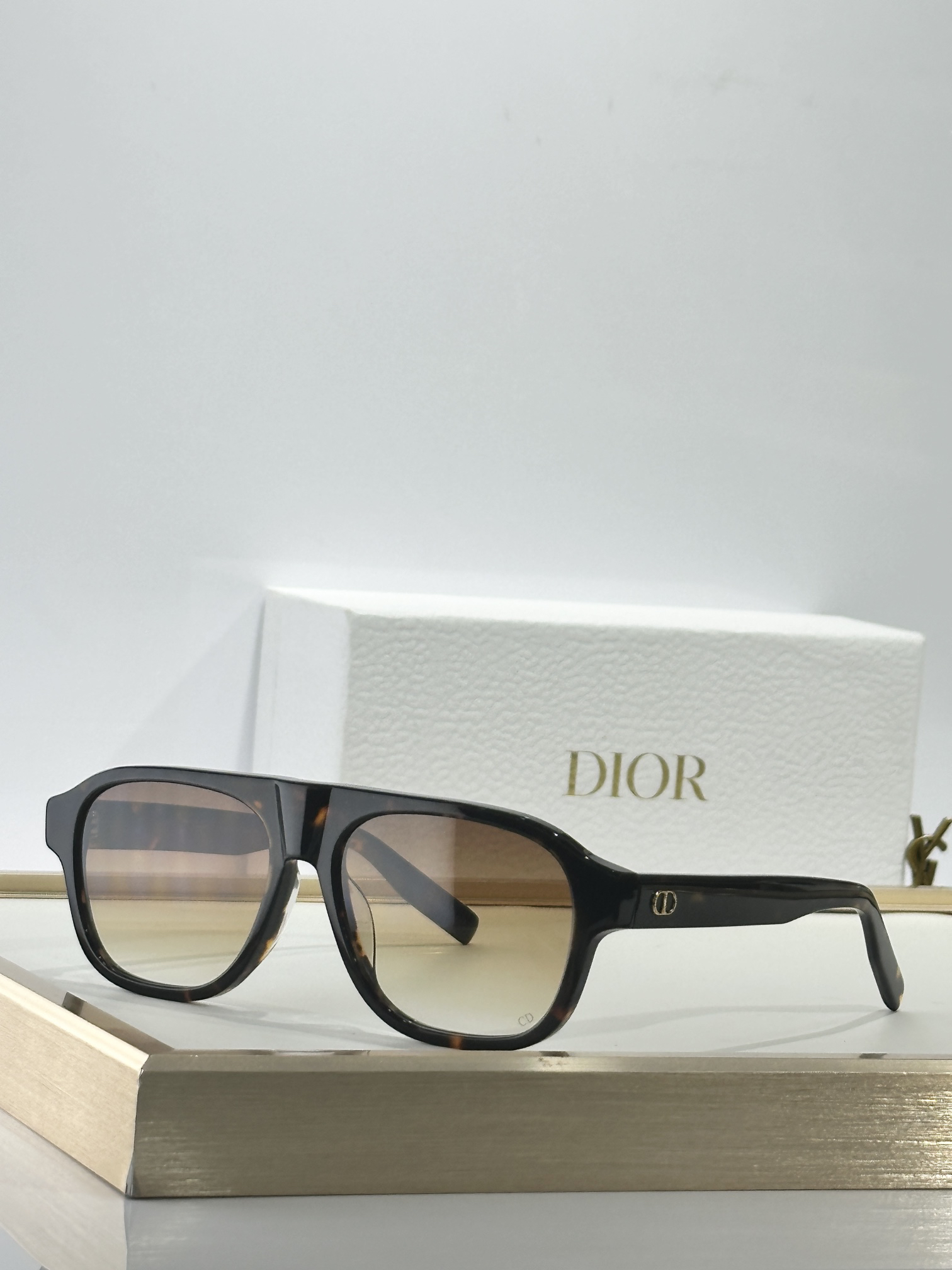 Dior glasses-79