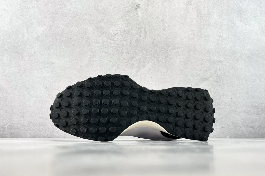 New Balance Sneakers-279