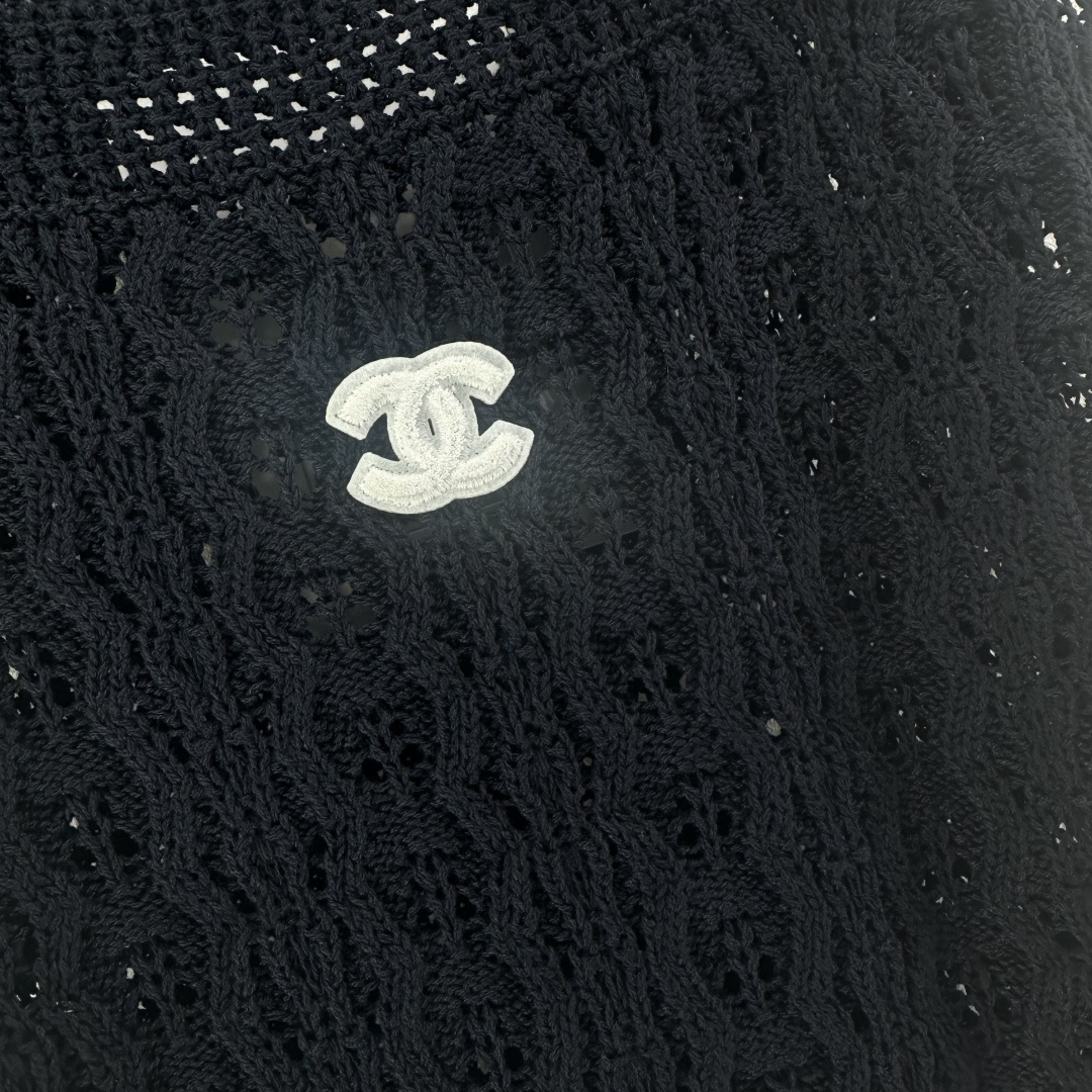 Chanel Clothing-14