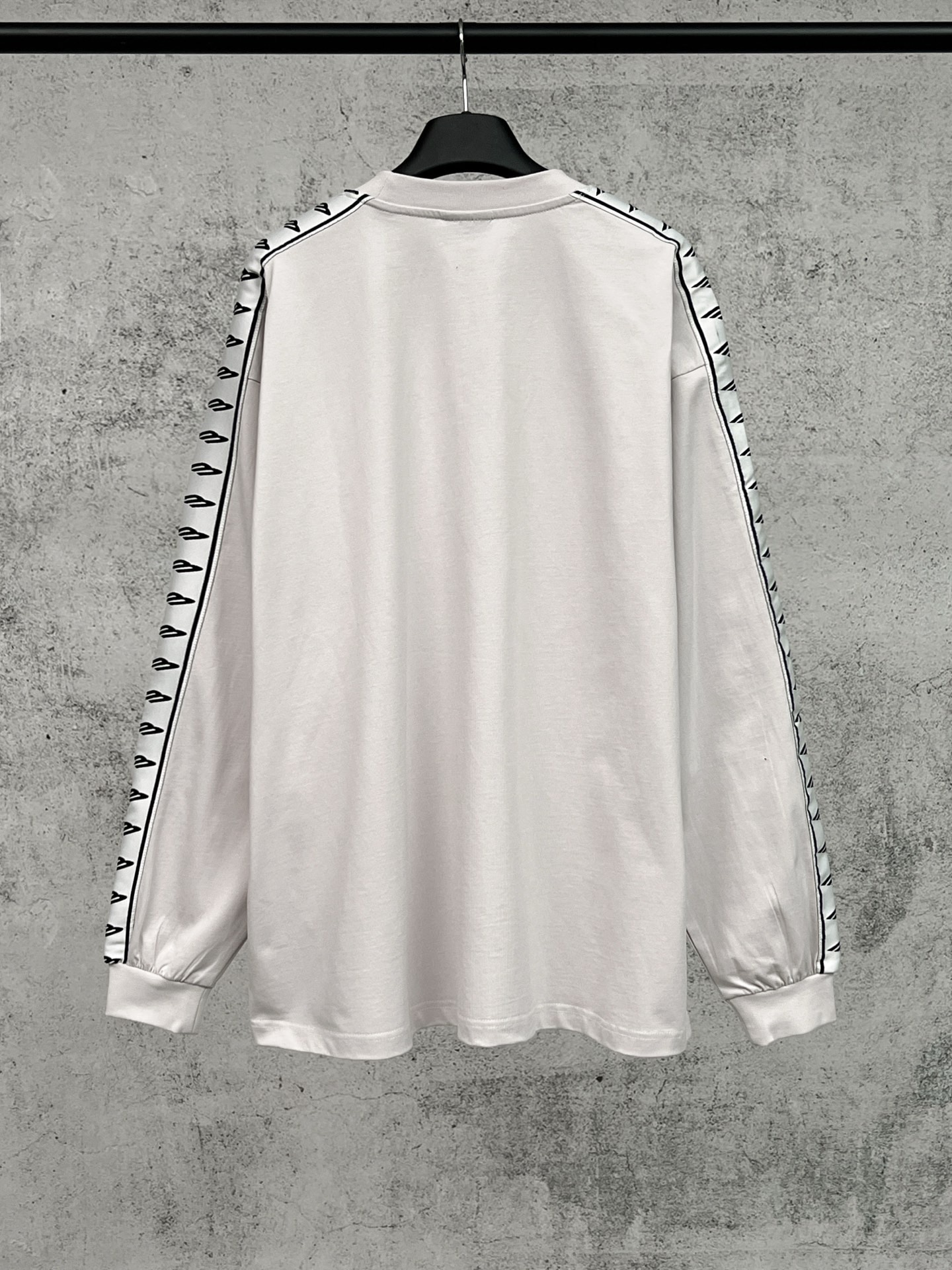 Balenciaga clothing-285