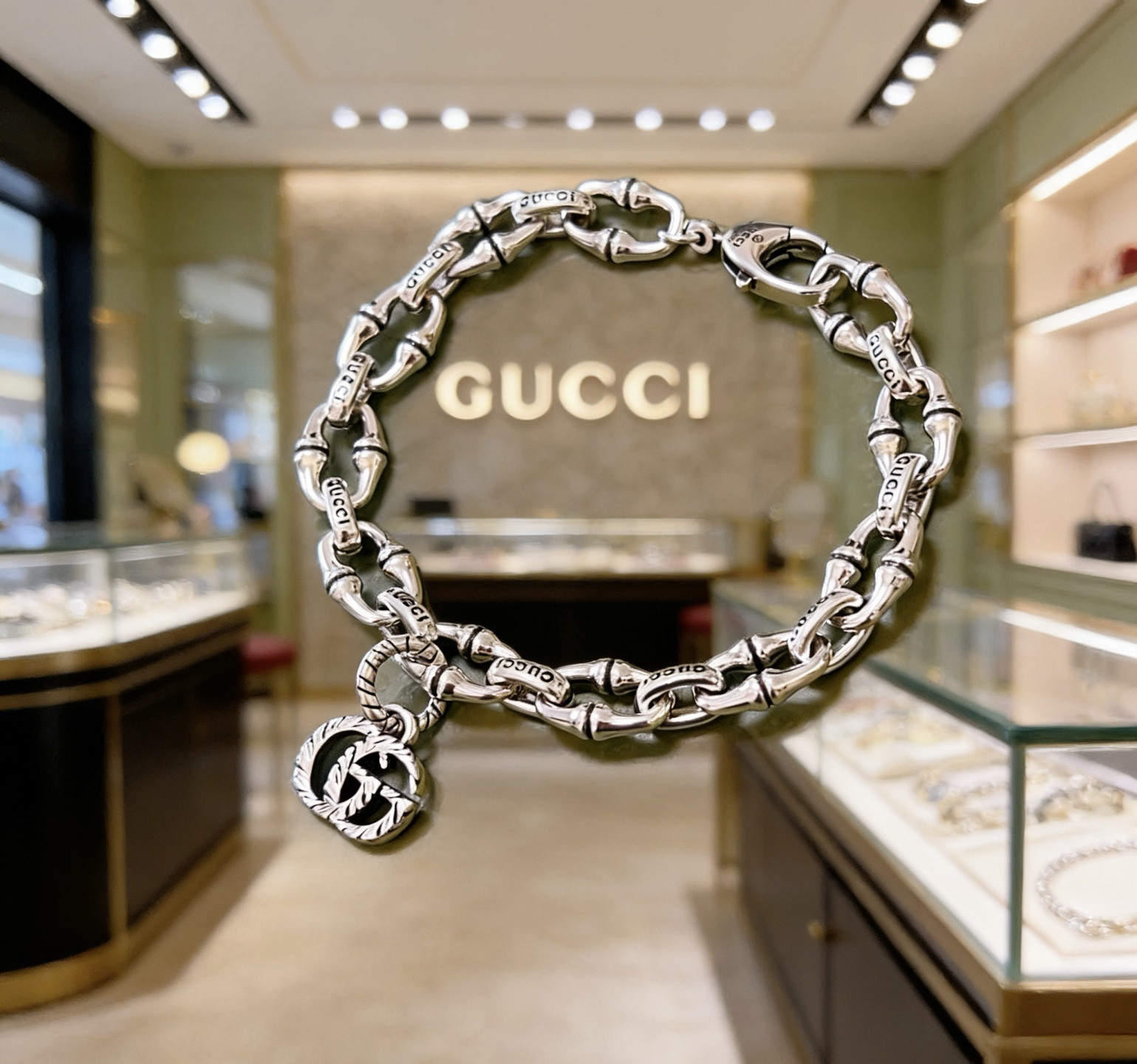 Gucci Bracelet-44
