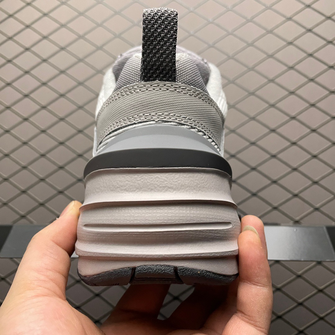 Nike Sneakers-203