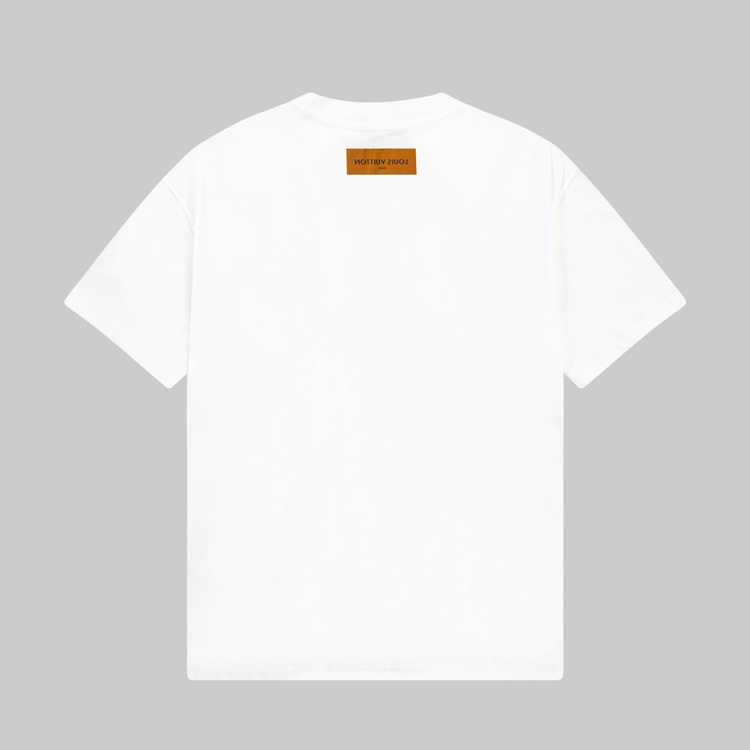 LV clothing-77