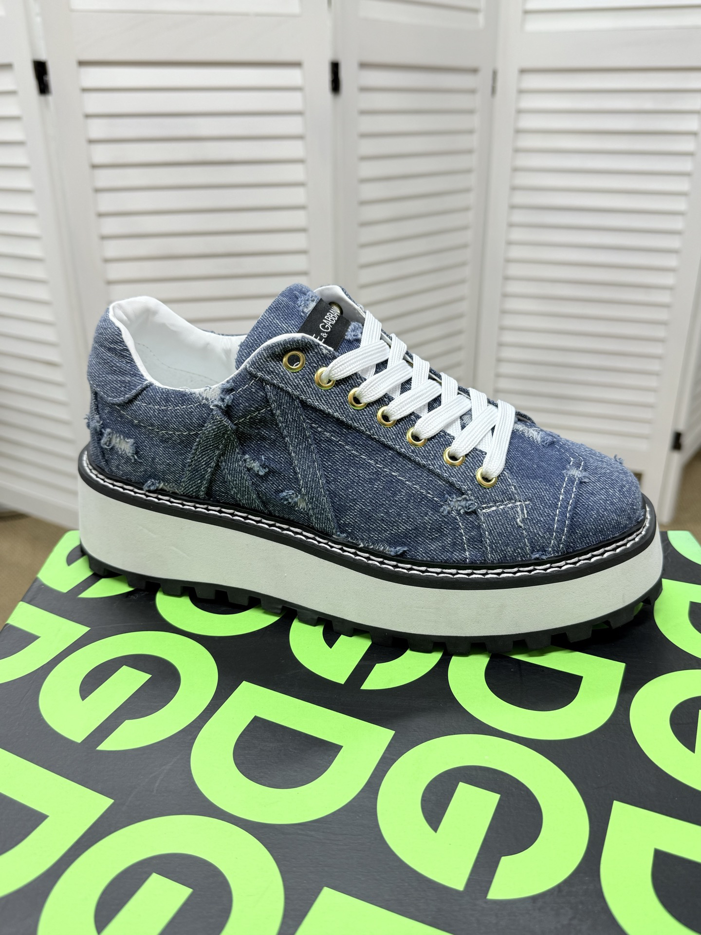 D&G Sneakers-89