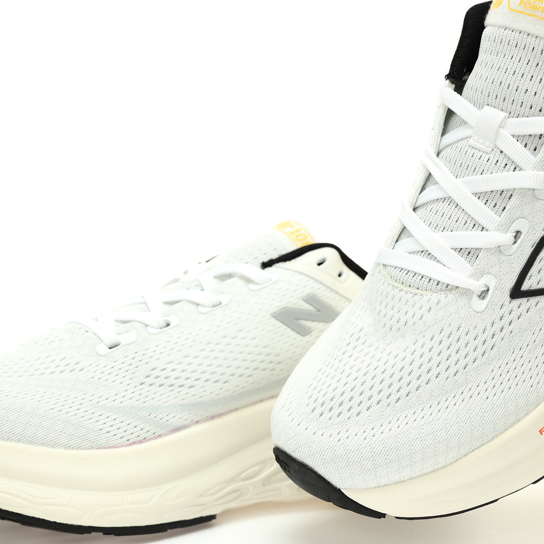 New Balance Sneakers-203