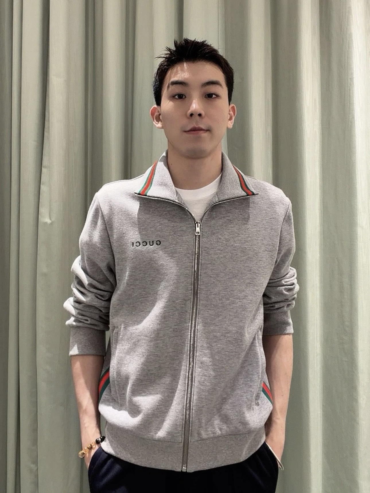 Gucci Clothing-286