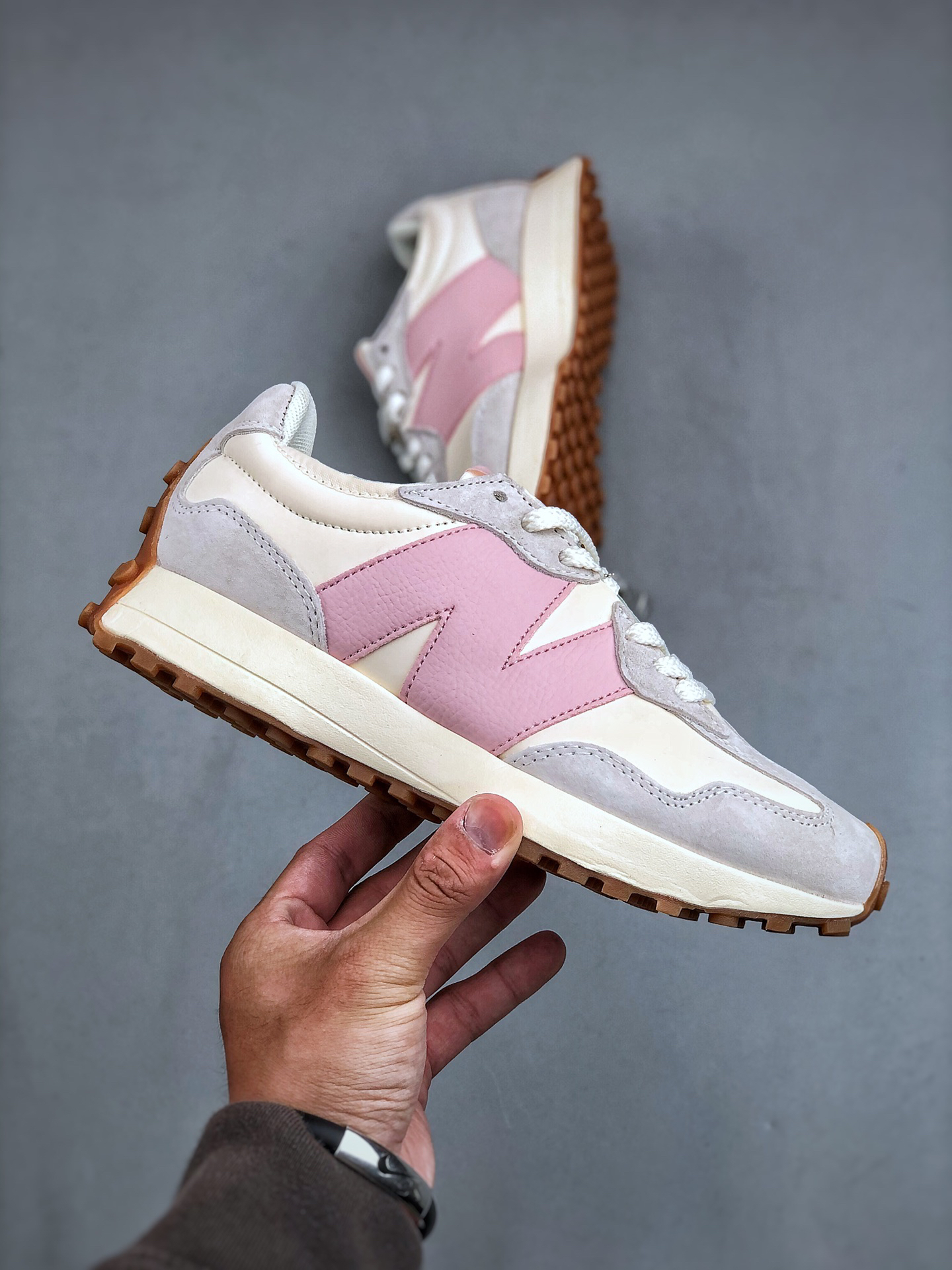 New Balance Sneakers-323