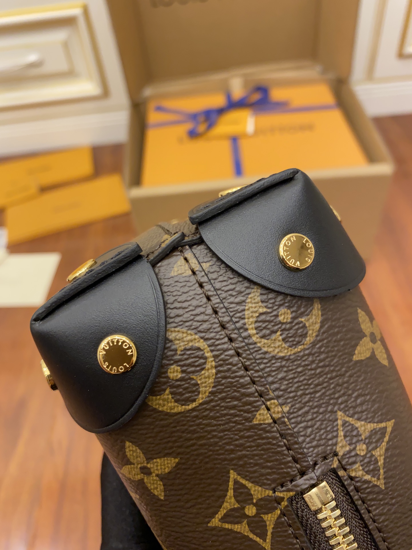 Louis Vuitton Hot New Product-71