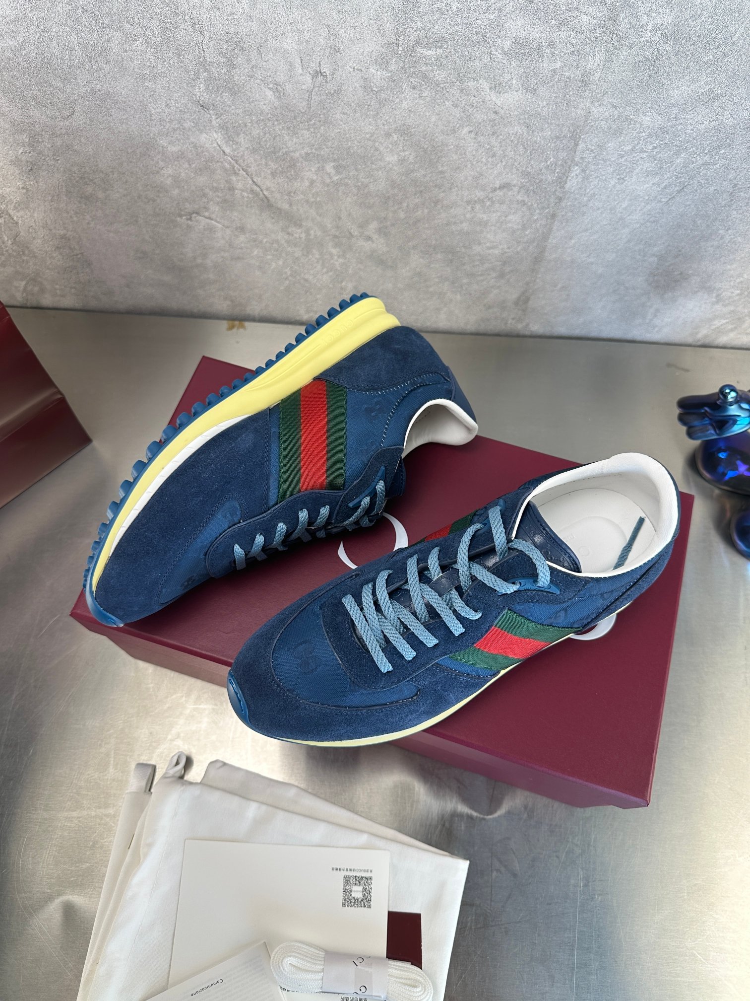 Gucci Sneakers-120