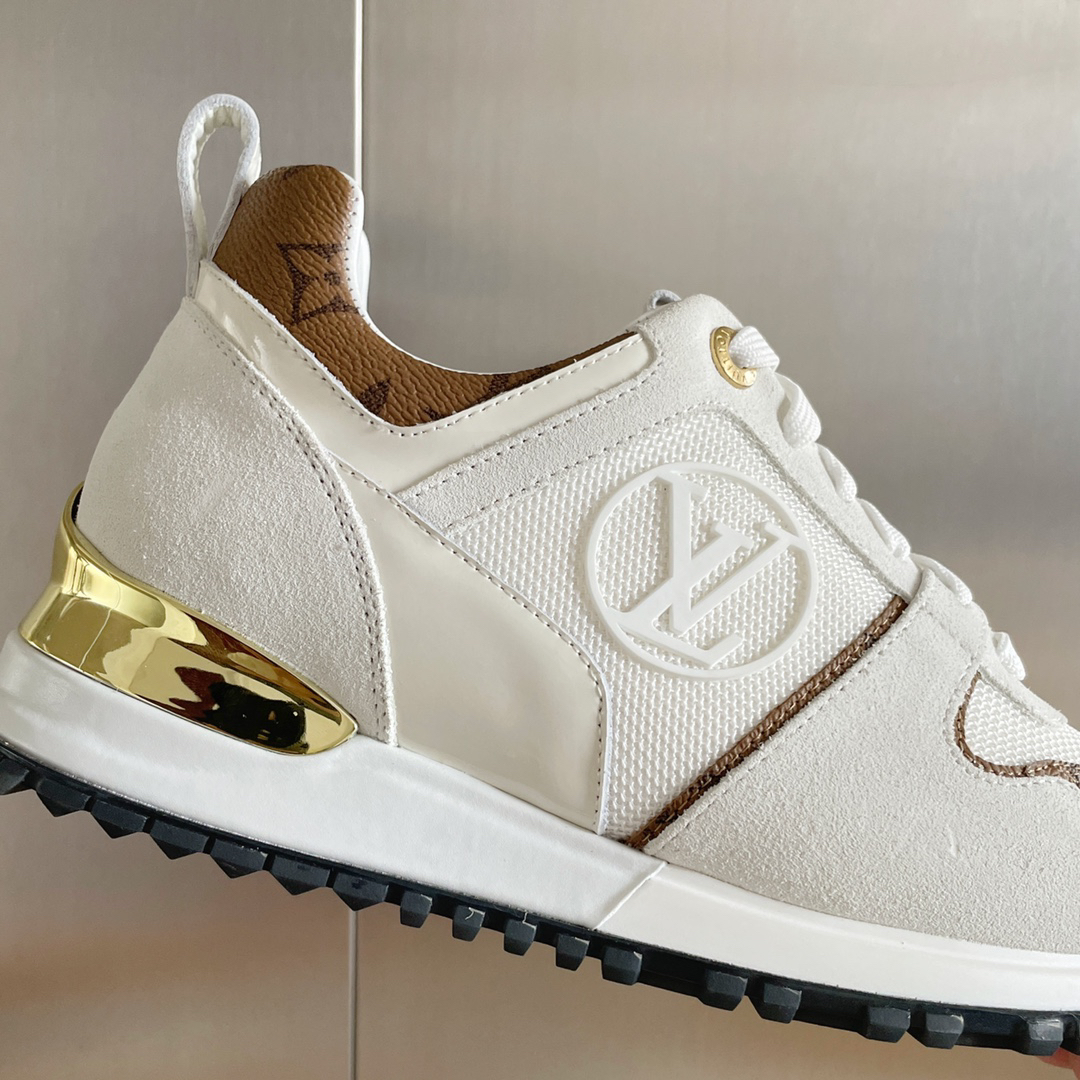 Lv Sneakers-215