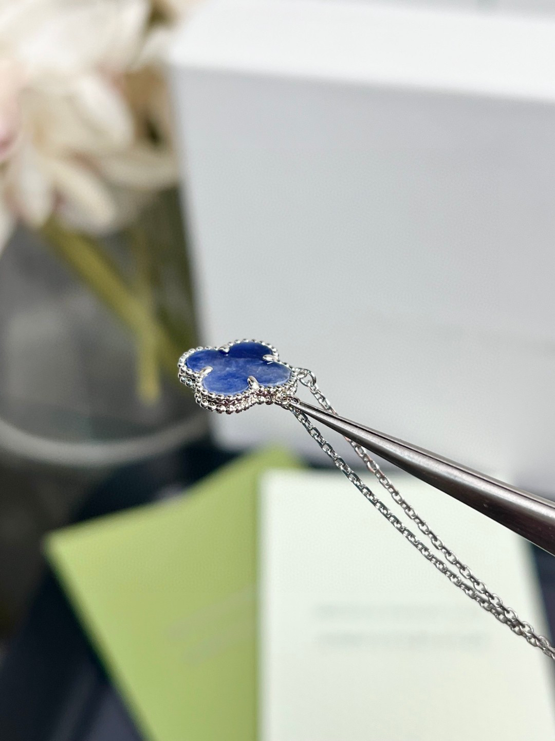 Van Cleef & Arpels necklace-50