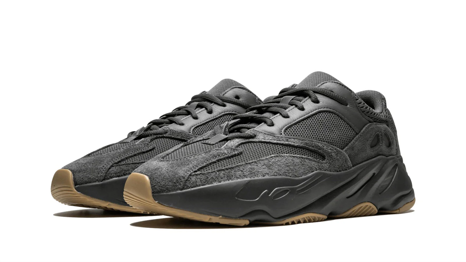 YEEZY BOOST 700 