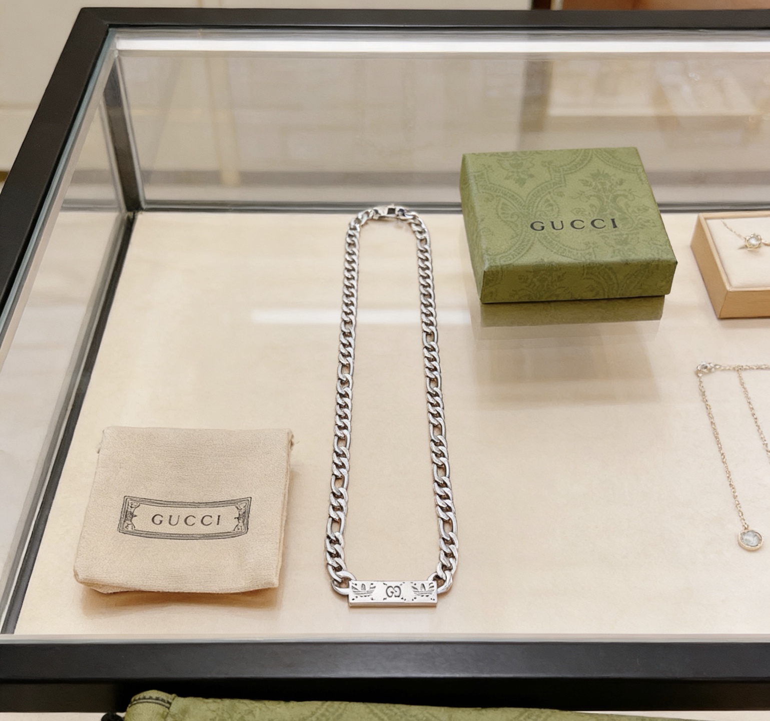 Gucci necklace-25