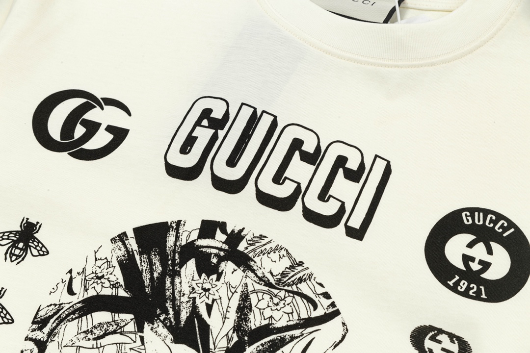 Gucci clothing-86