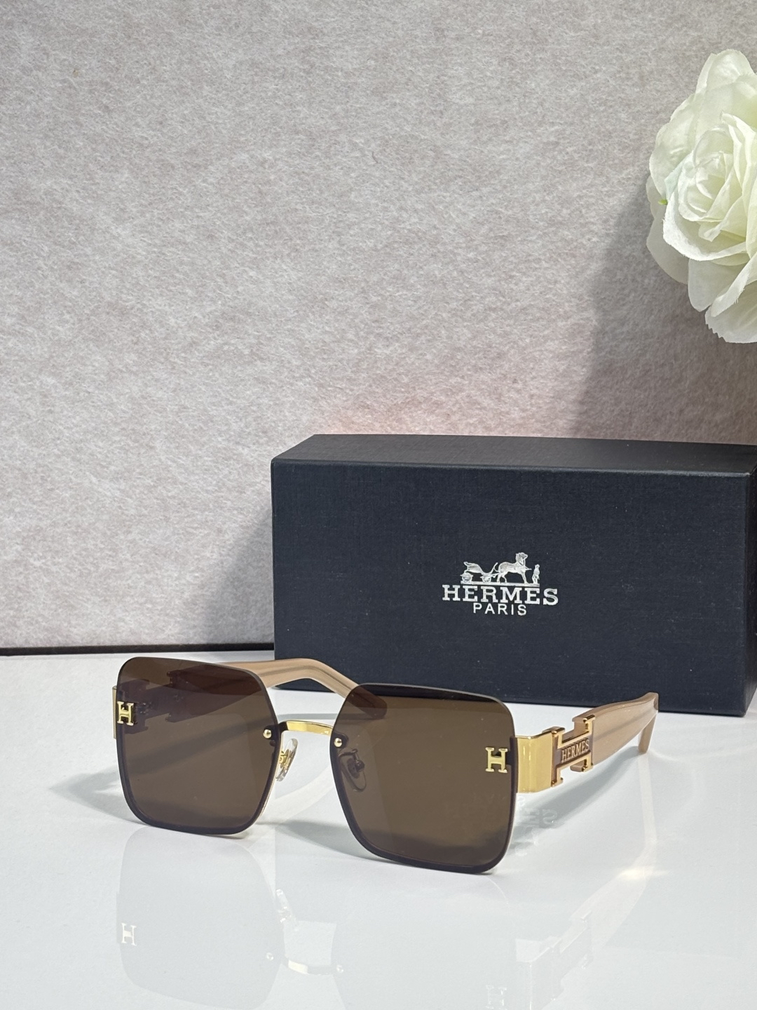 Hermes glasses-32