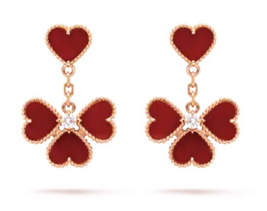 Van Cleef & Arpels earring-40