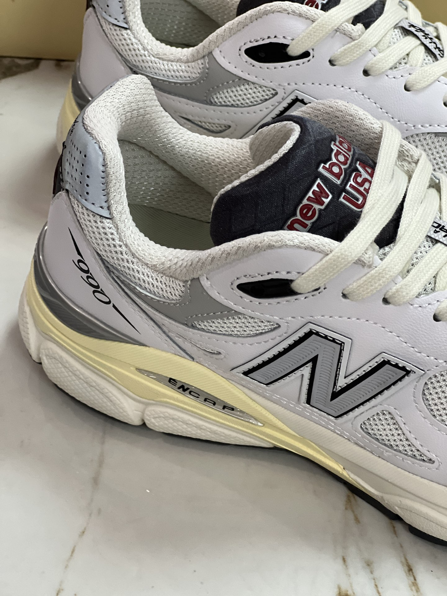 New Balance Sneakers-148