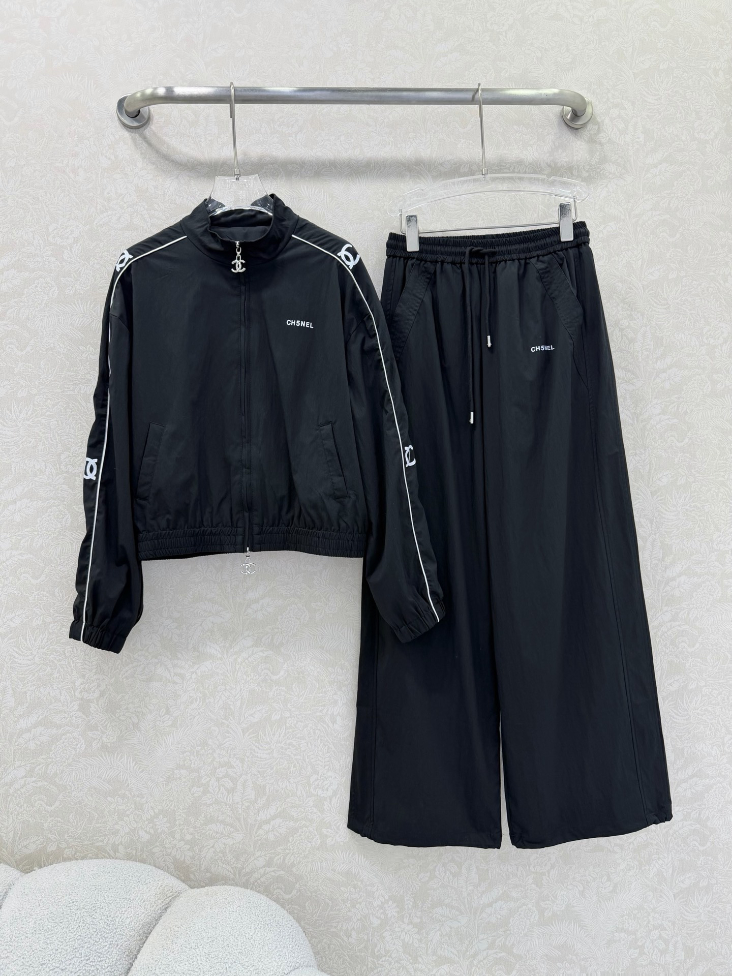 Chanel Clothing-163