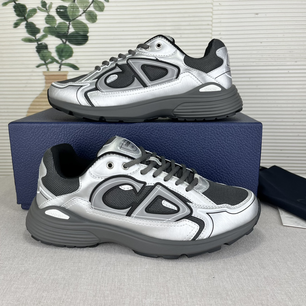 Dior Sneakers-213
