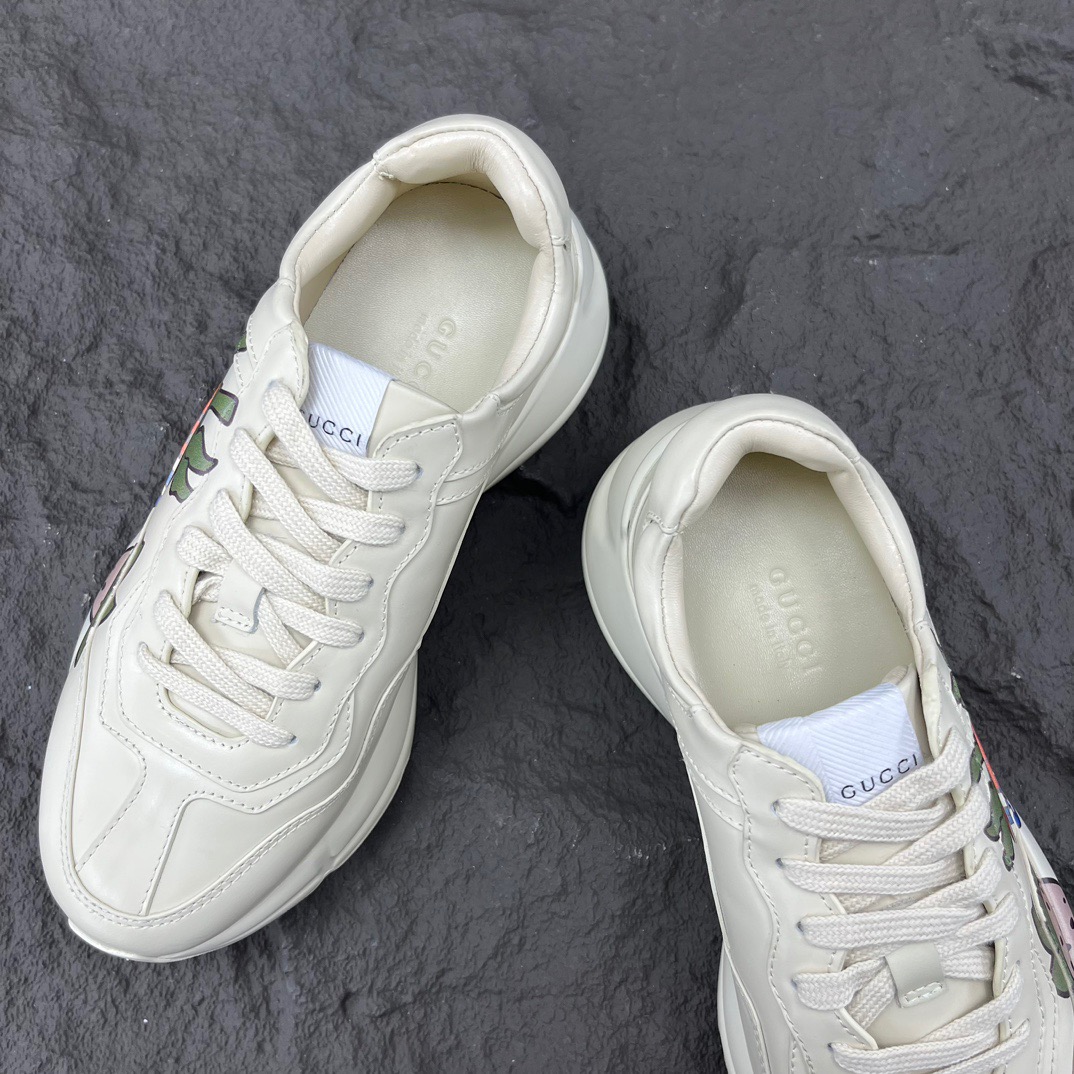 Gucci Sneakers-170