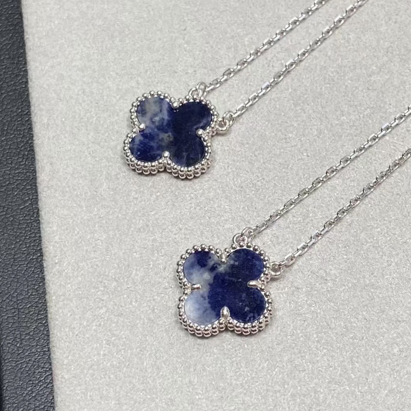 Van Cleef & Arpels necklace-142