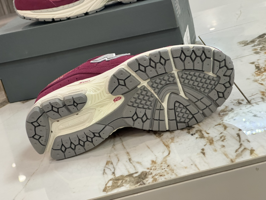 New Balance Sneakers-134