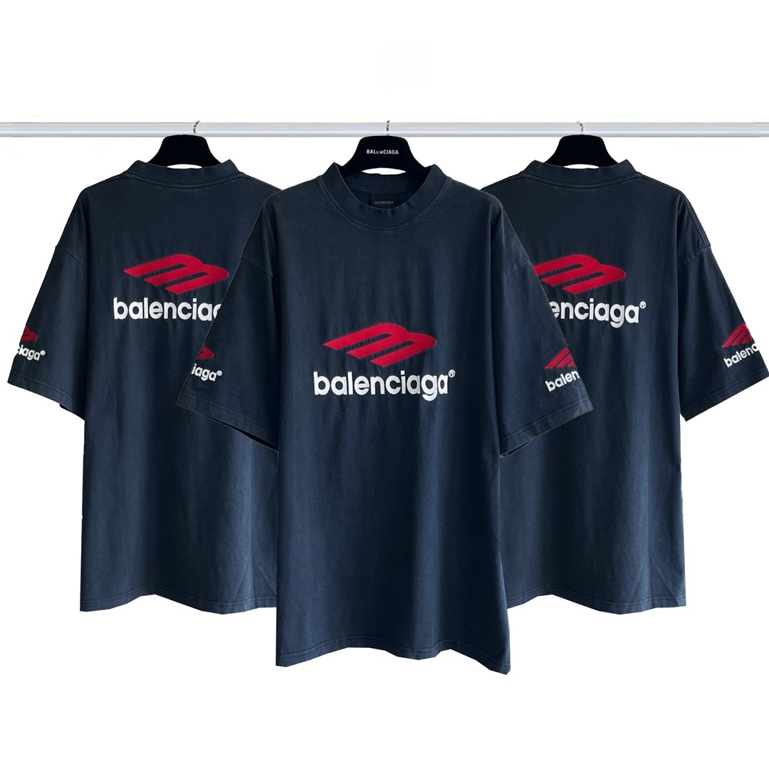 Balenciaga clothing-149