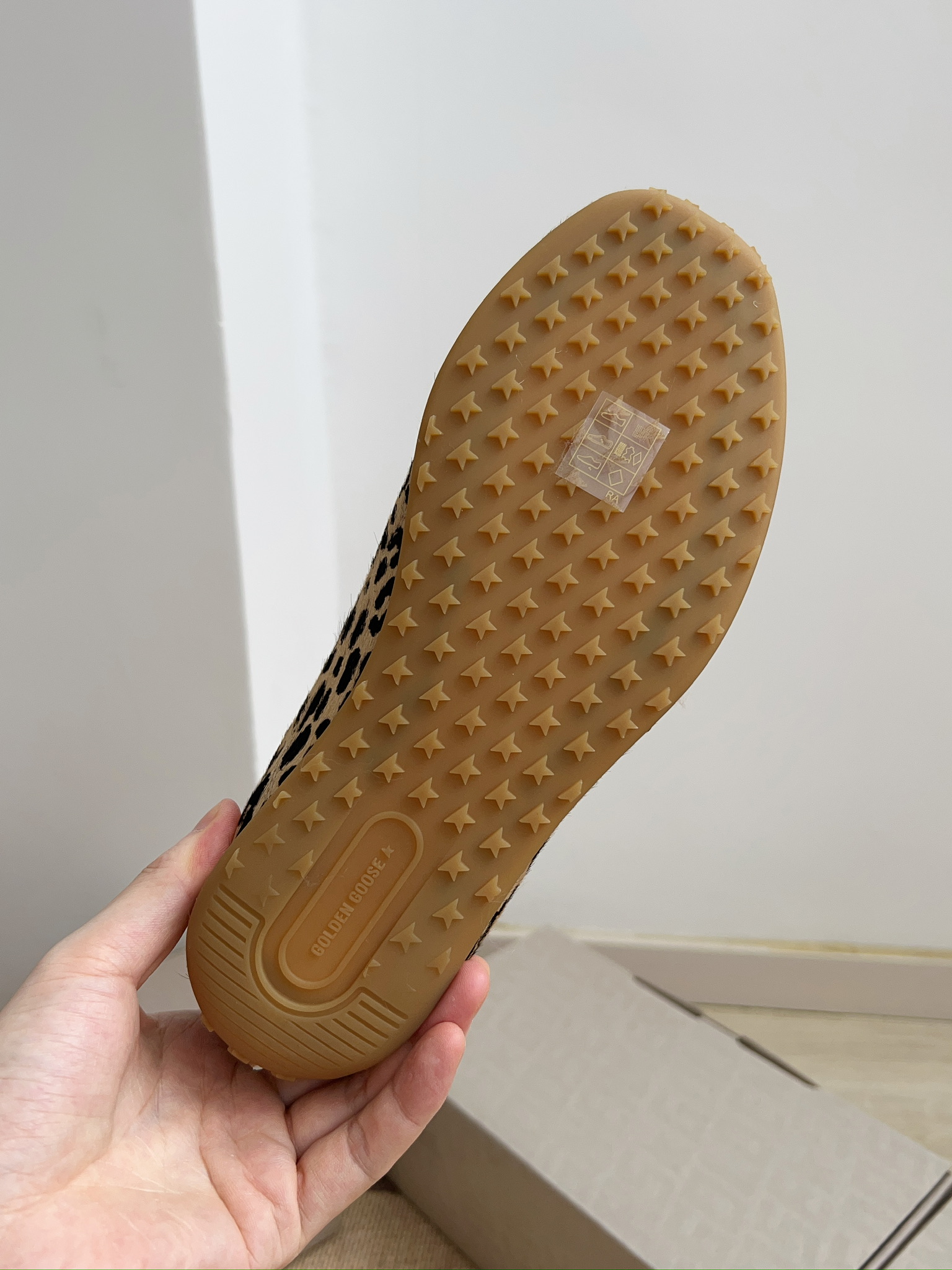 Golden Goose Sneakers-12