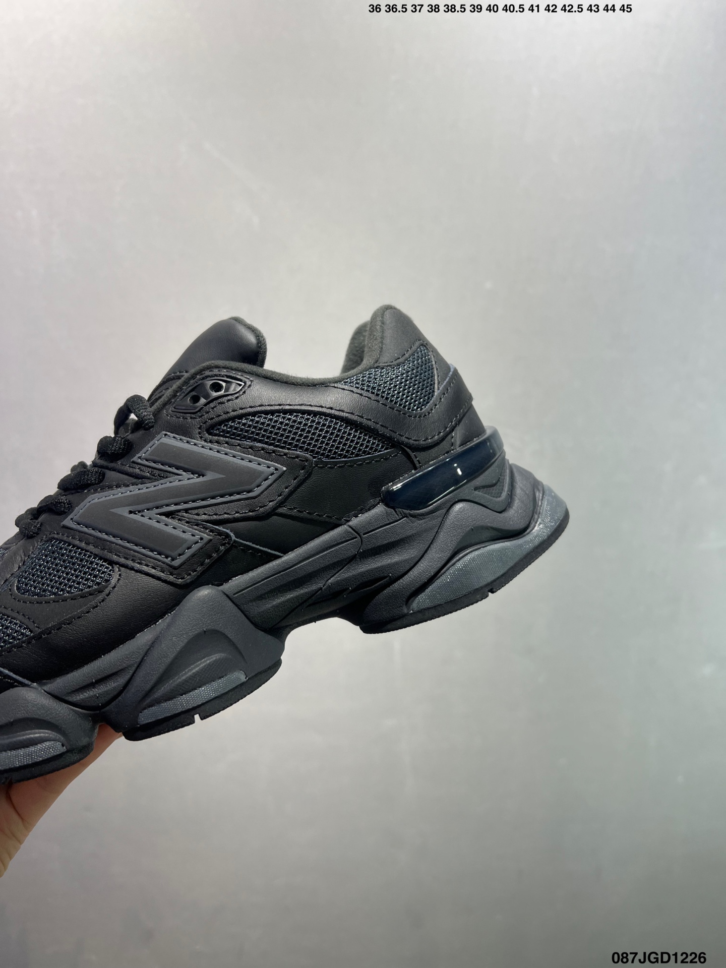 New Balance Sneakers-338