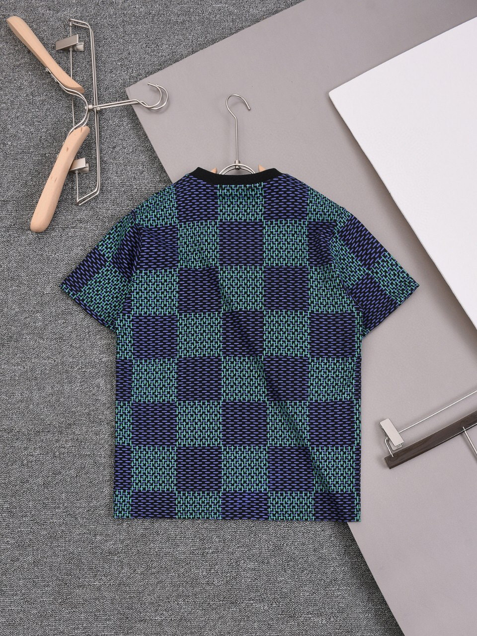 LV clothing-1
