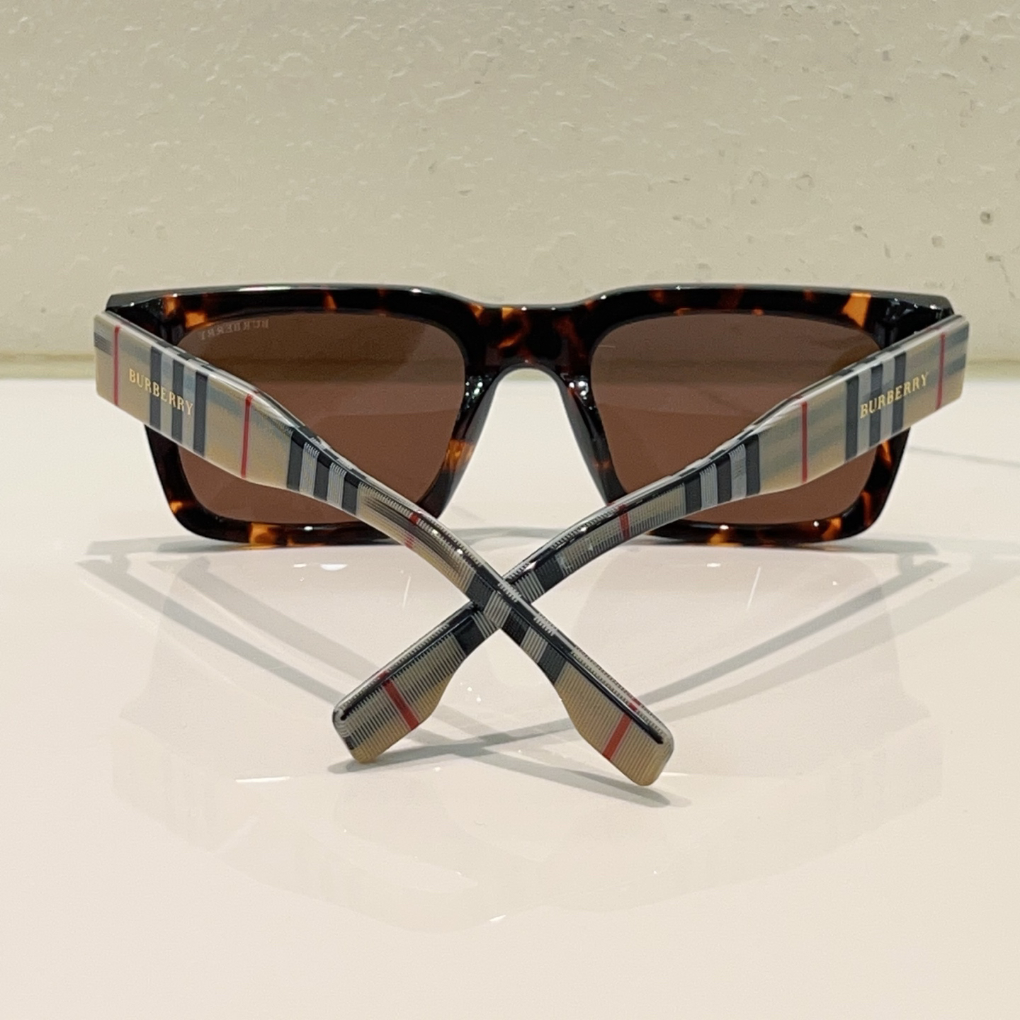Burberry glasses-64