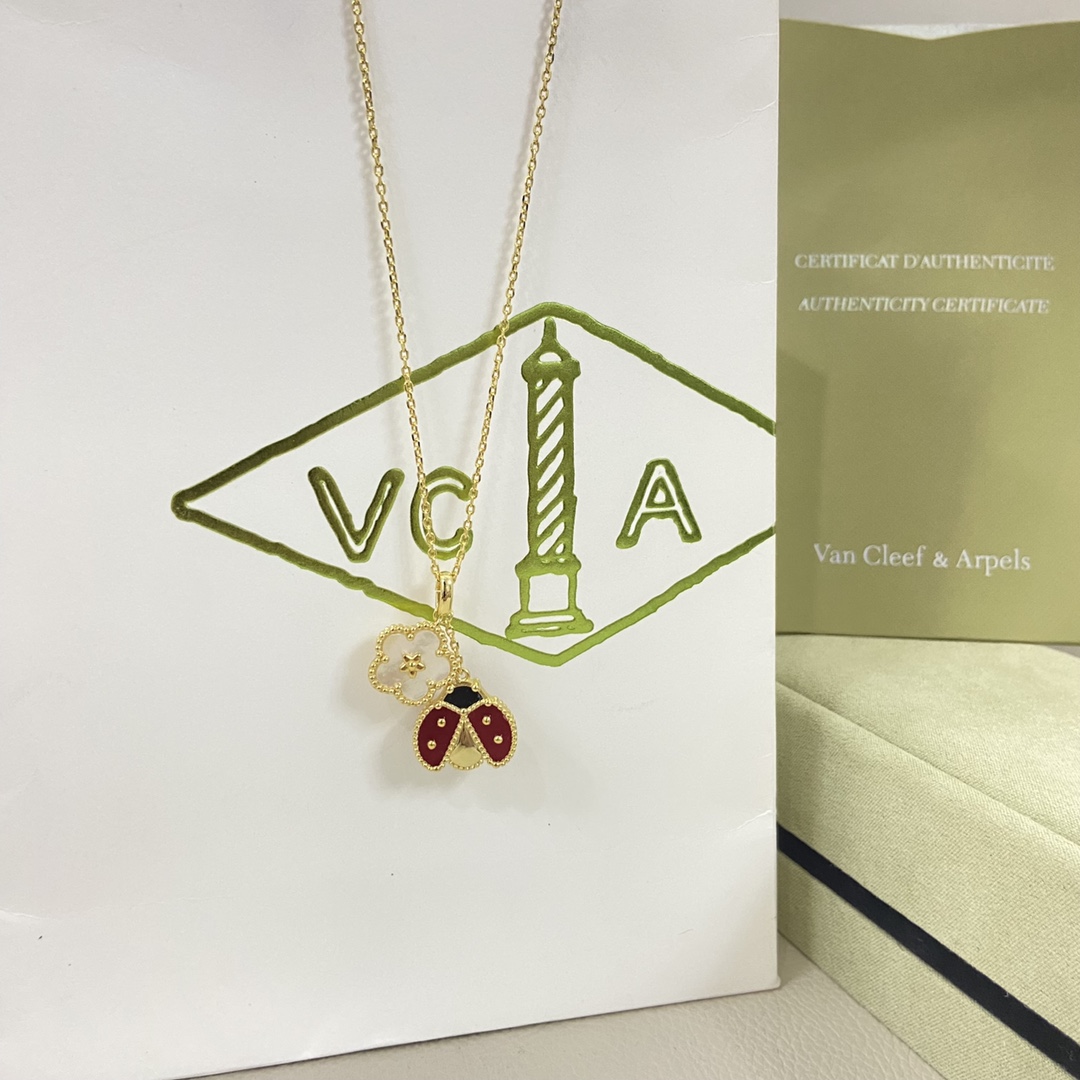 Van Cleef & Arpels necklace-17