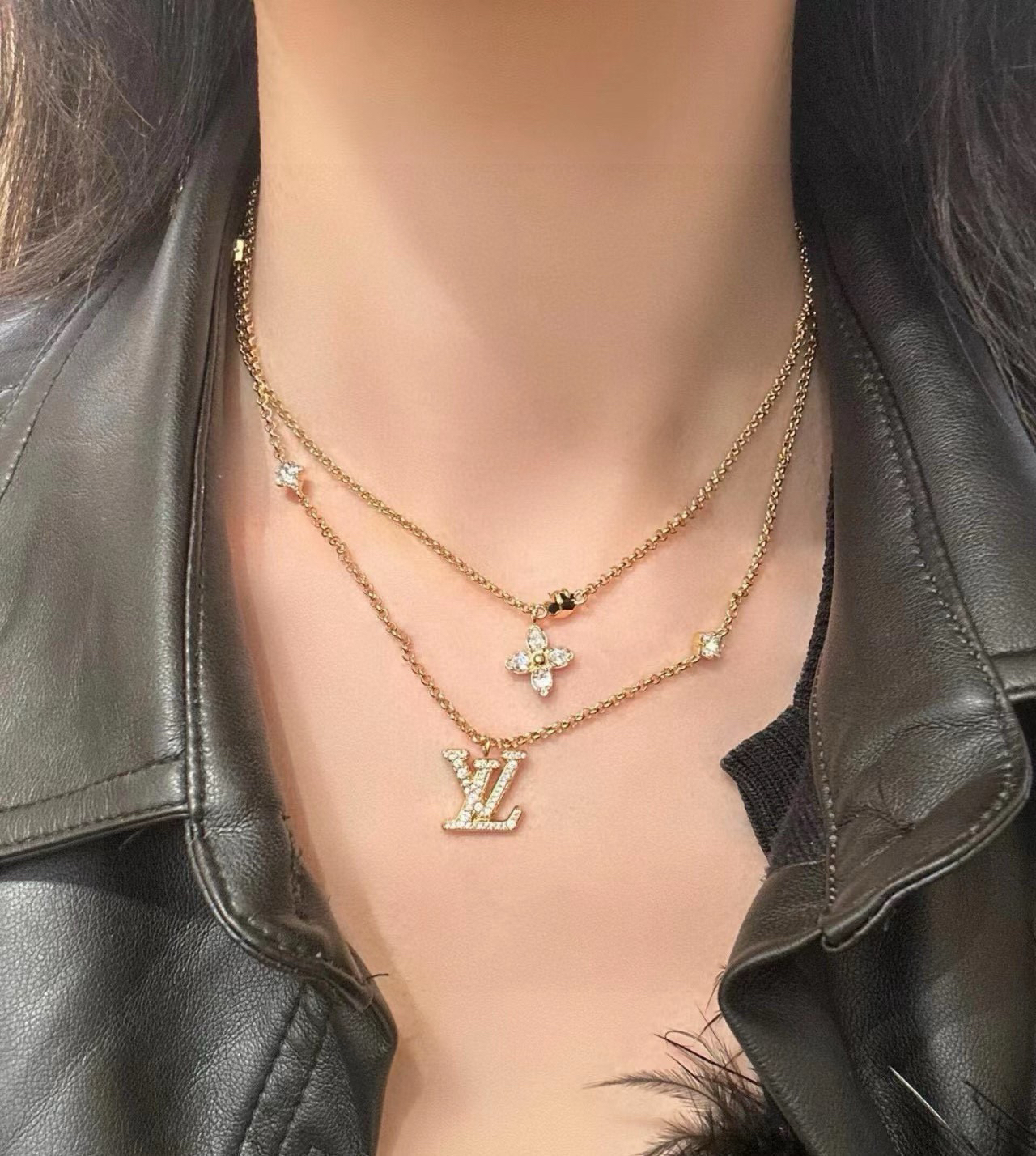 LV necklace-55