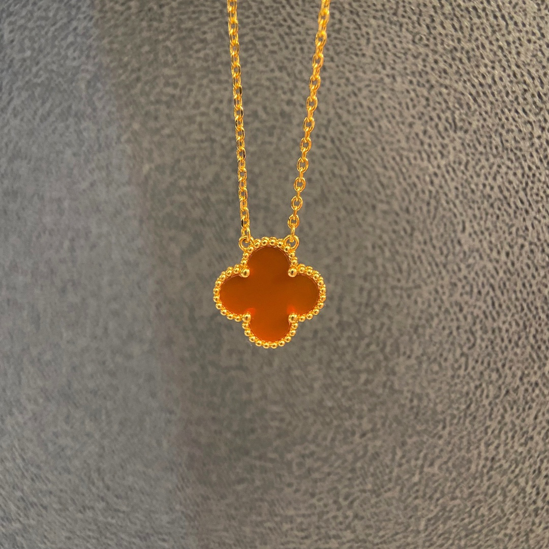 Van Cleef & Arpels necklace-36