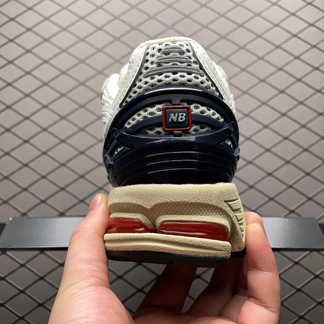 New Balance Sneakers-331