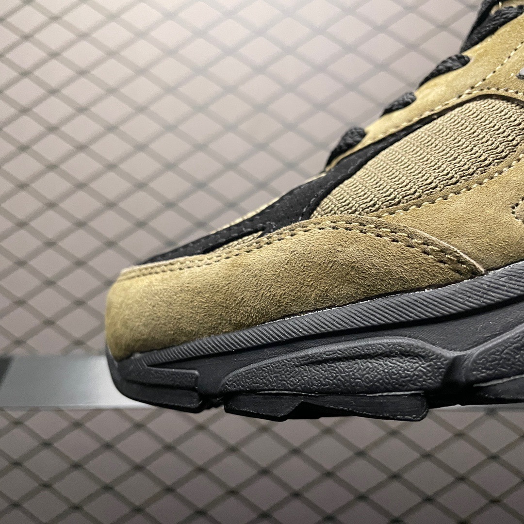 New Balance Sneakers-101