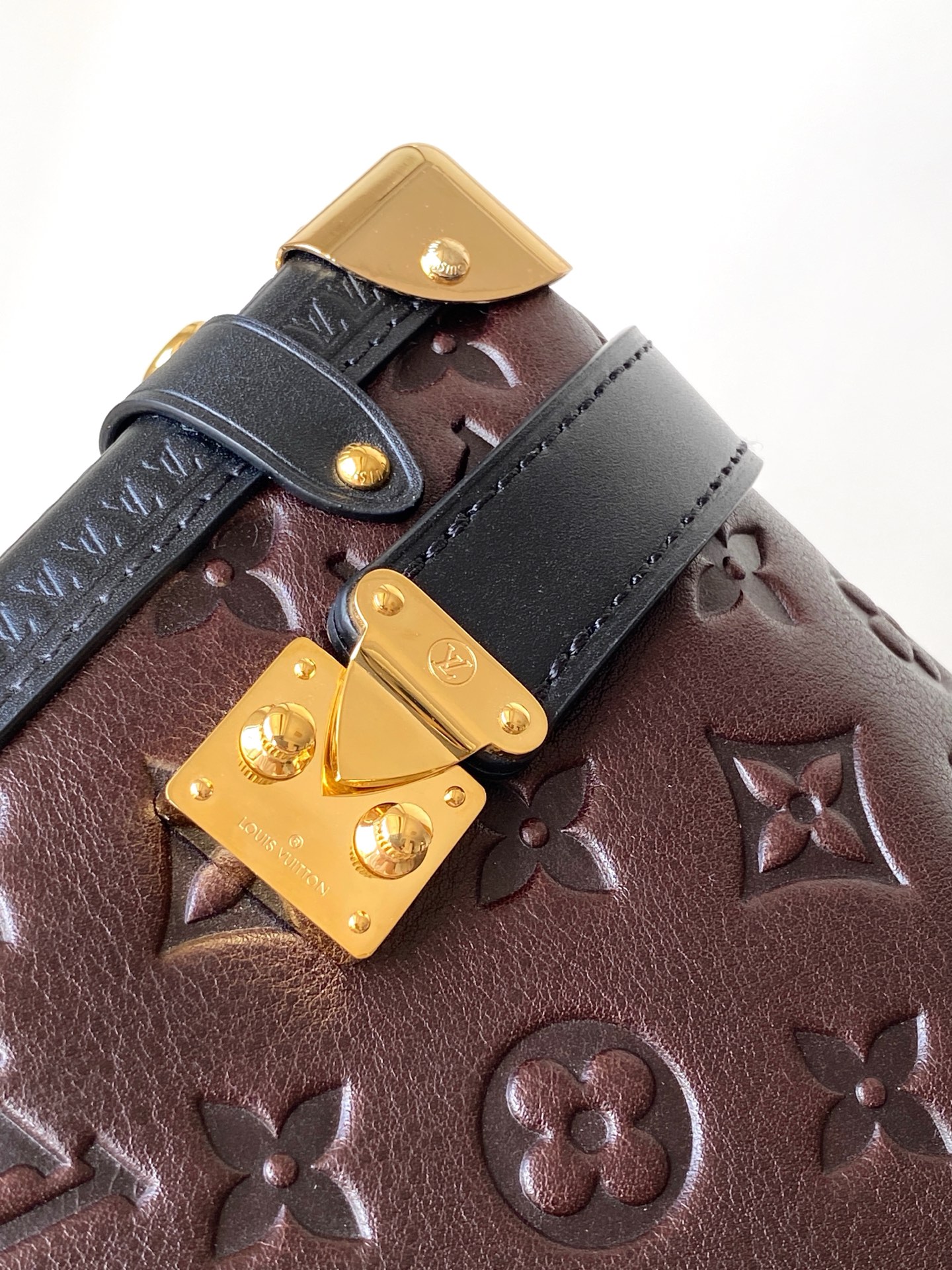 Louis Vuitton Hot New Product-173