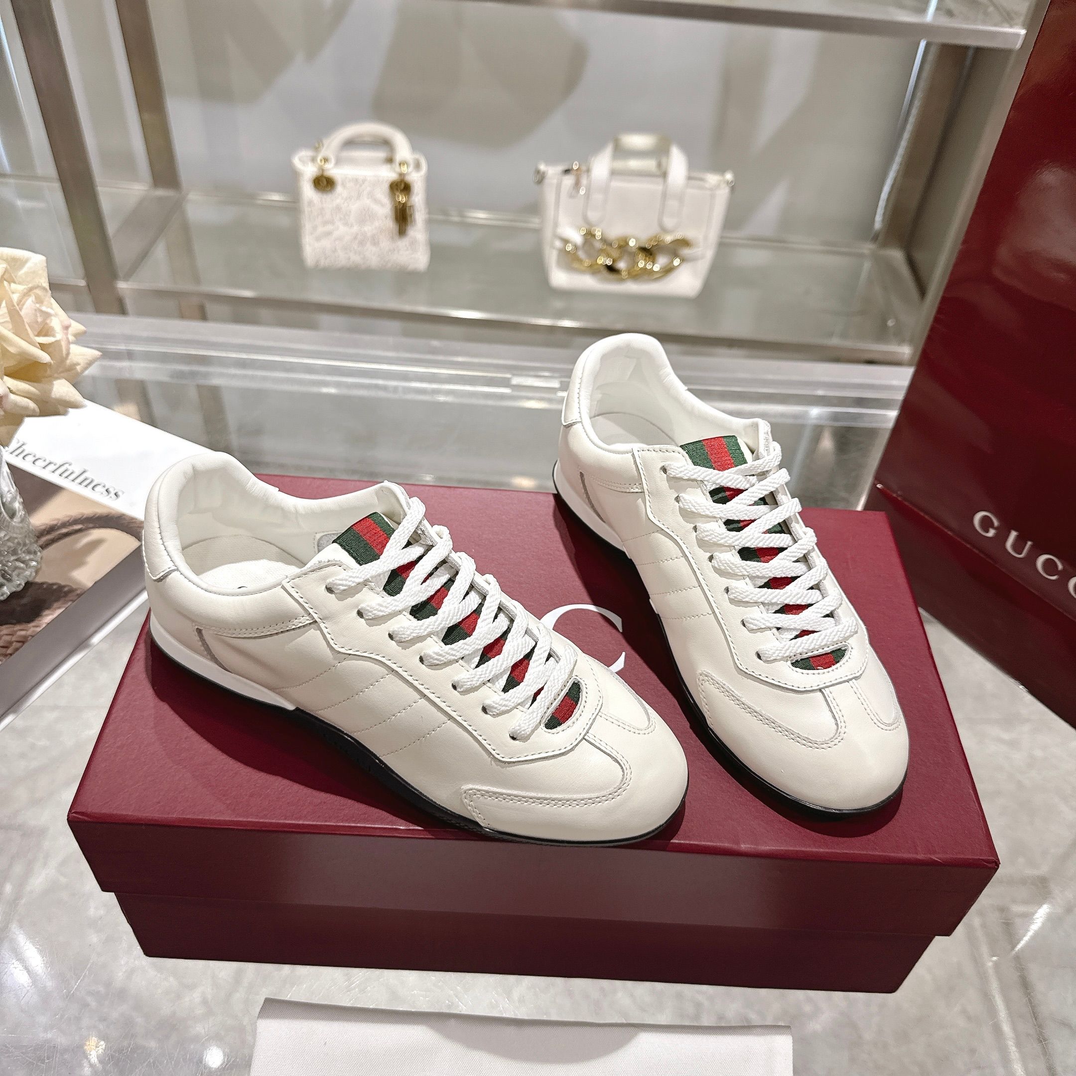 Gucci Sneakers-152