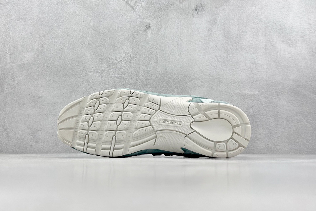 New Balance Sneakers-97