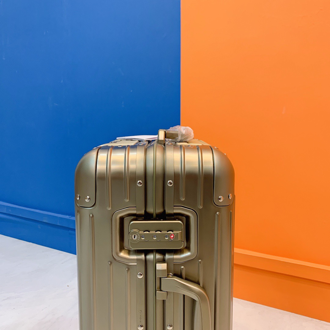 RIMOWA luggage-33