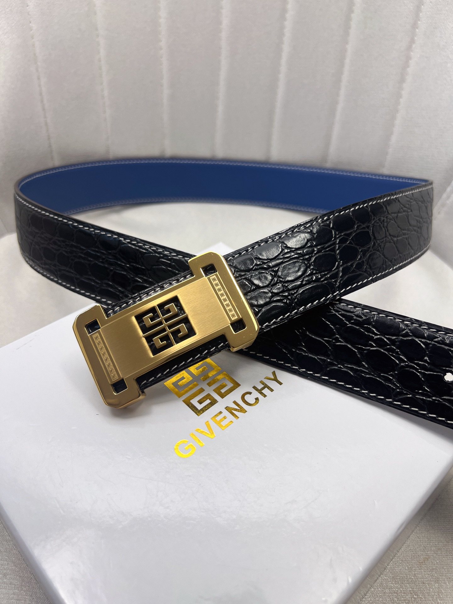Givenchy belt-134