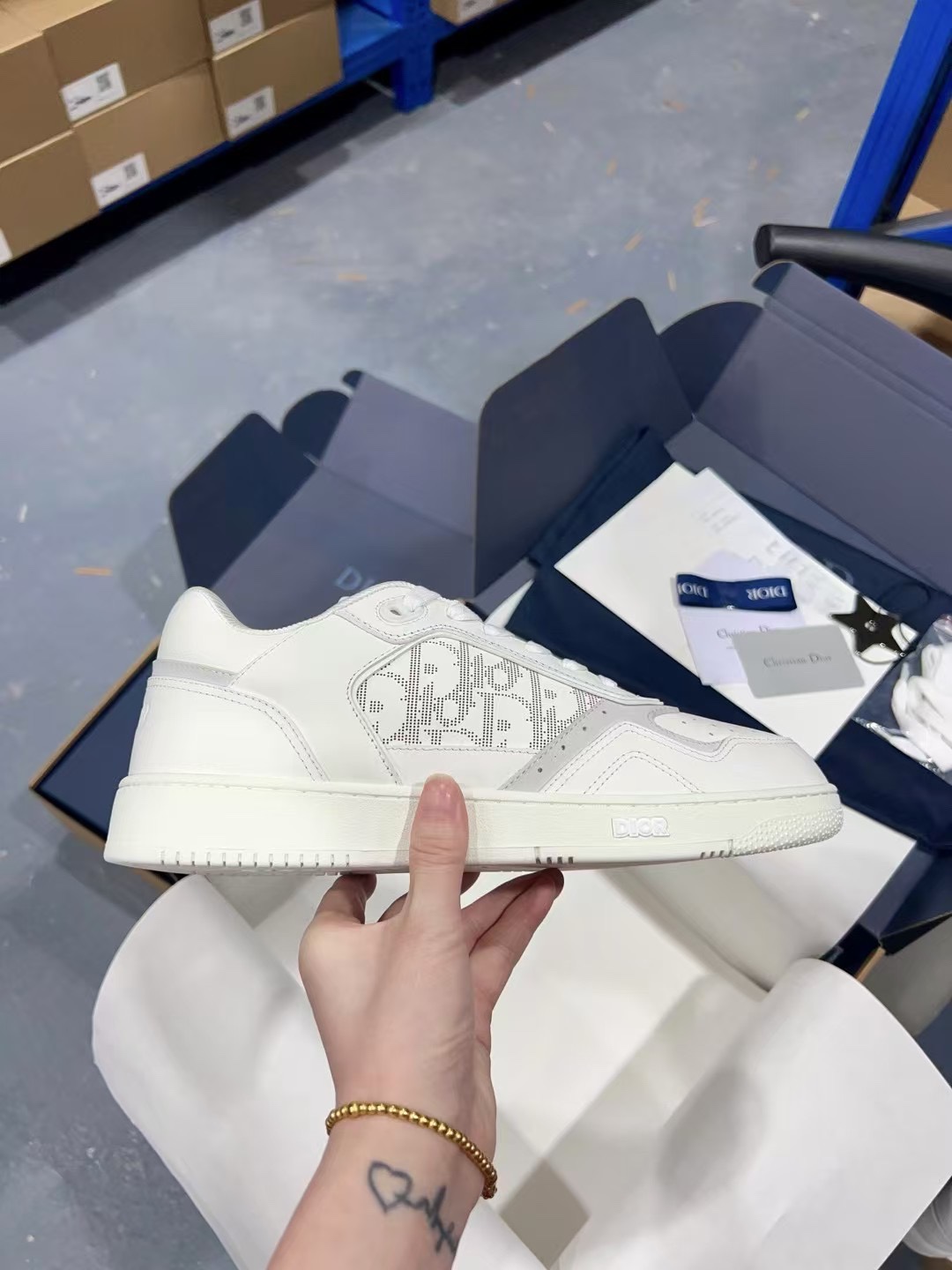 Dior Sneakers-20