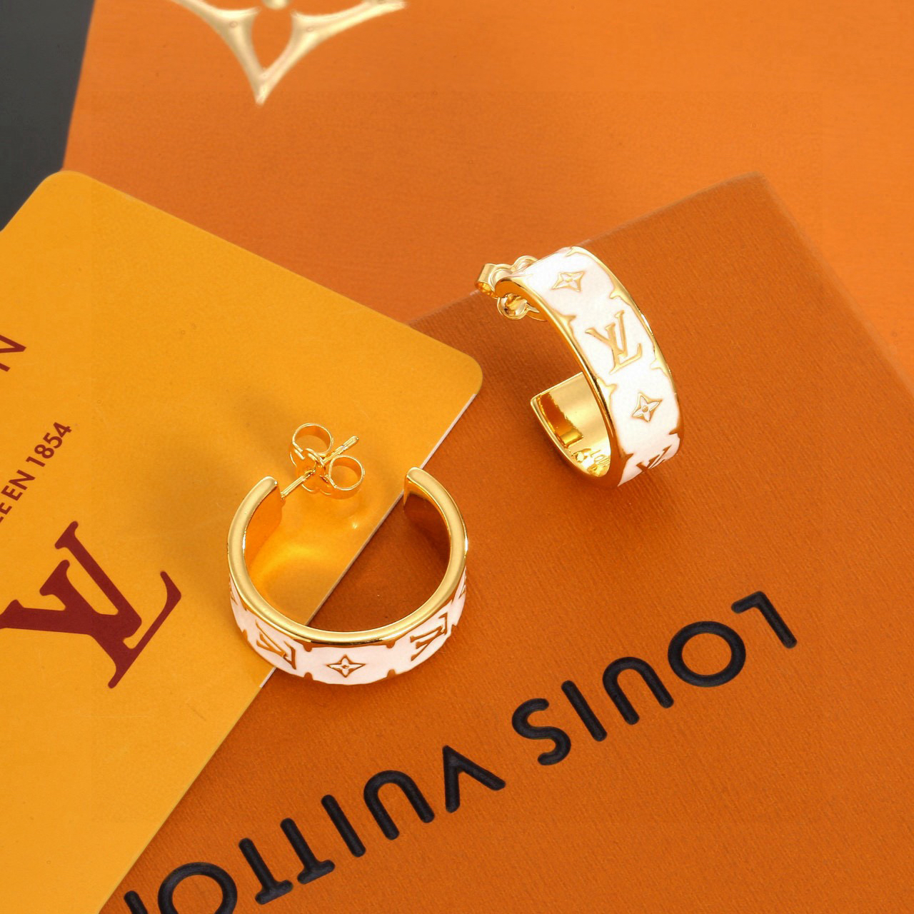 LV earrings-37
