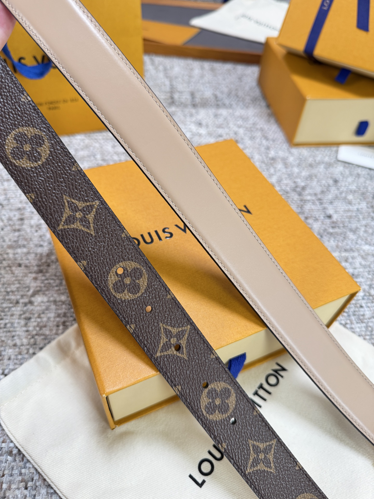 Lv belt-71