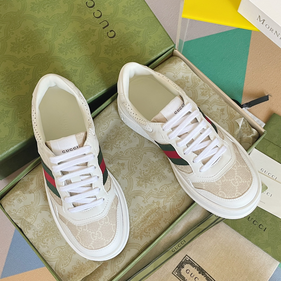 Gucci Sneakers-163