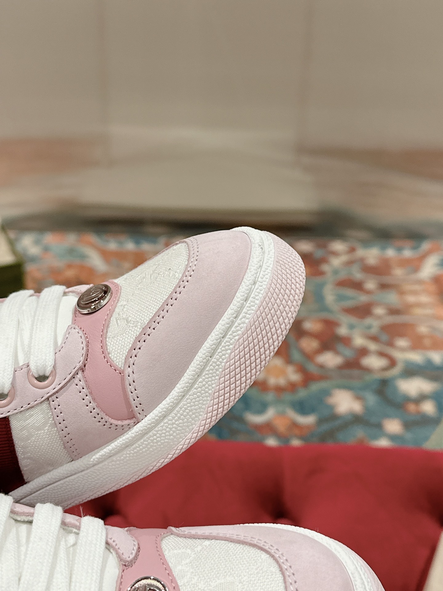 Gucci Sneakers-234